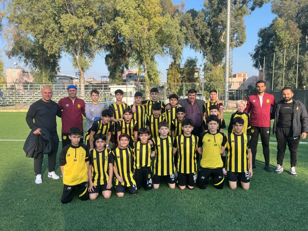 Adana 01 FK geleceğin yıldızlarını seçiyor... 
