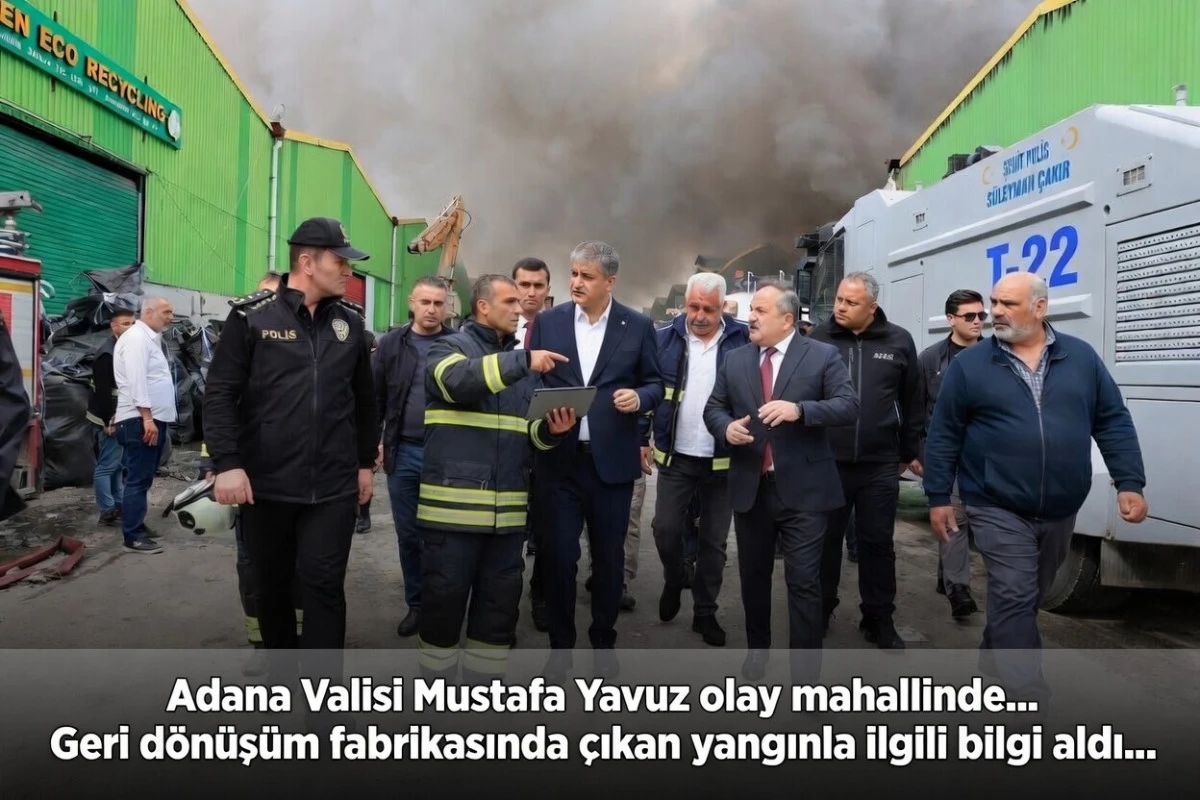 Adana Valisi Mustafa Yavuz olay mahallinde...  Geri d&ouml;n&uuml;ş&uuml;m fabrikasında &ccedil;ıkan yangınla ilgili bilgi aldı... 