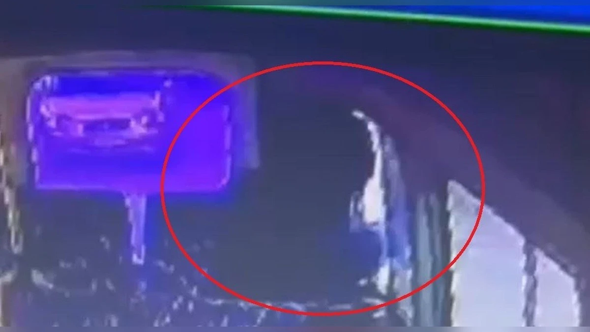 Adana Yüreğir'de husumetlisine kurşun yağdırdı! 