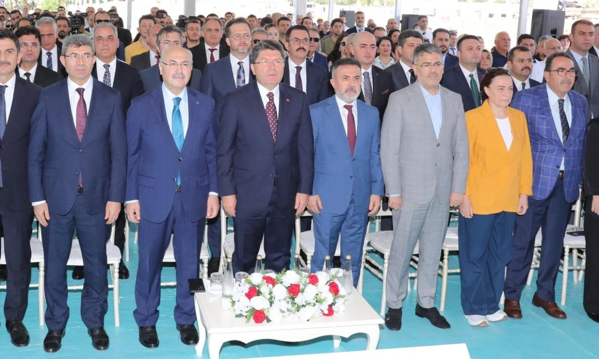 Burası Adana... Adalet Bakanı Yeni Adli Tıp Kurumu temelini attı... 