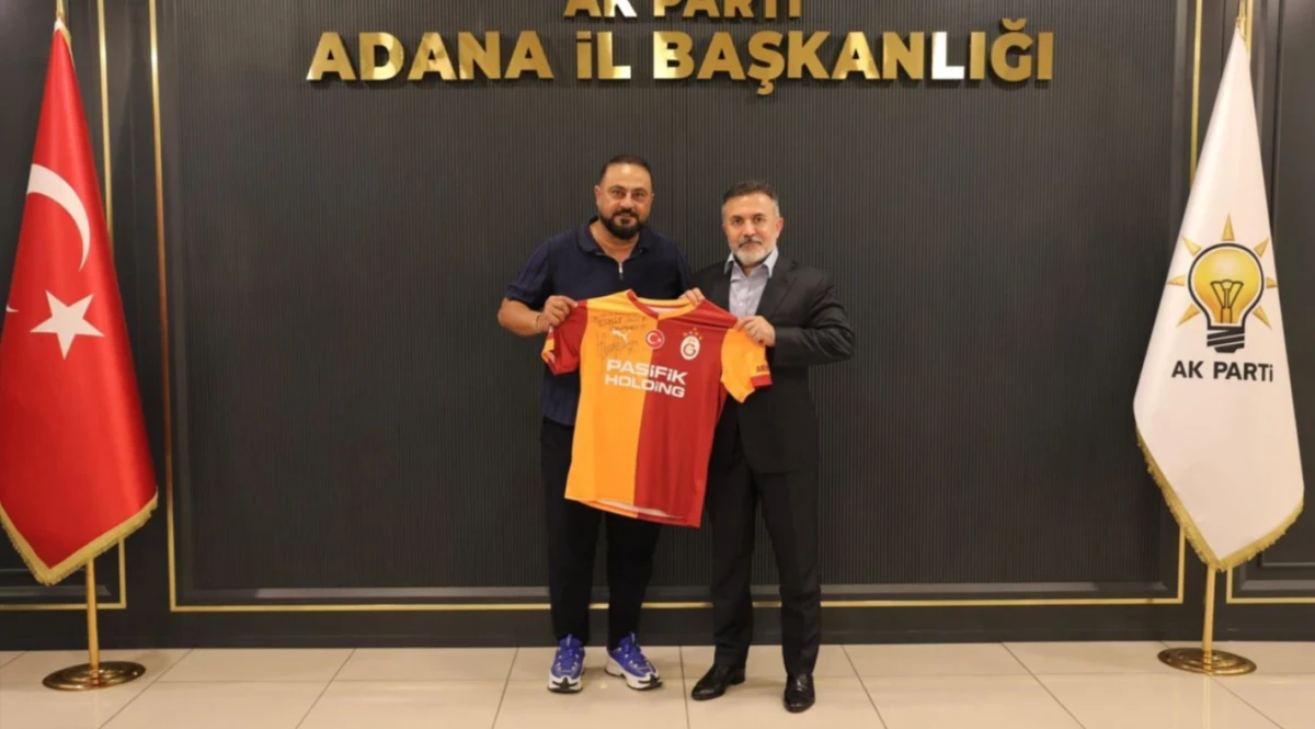 Burası AK Parti Adana İl Başkanlığı... Efsane isimden Tamer Dağlı'ya ziyaret... 