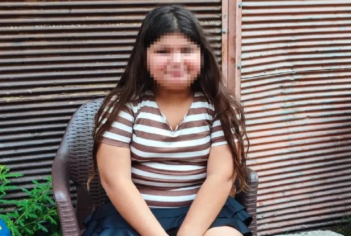 Buyur burdan yak... Kızına bıçak çektiği iddia edilen Anne hakkında... ŞOK GERÇEKLER! 