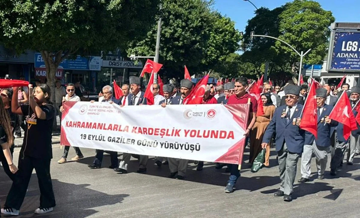 Yer : ADANA... Kahraman Gazilerimiz kardeşlik yolunda... Gurur duyuyoruz hepinizle! 