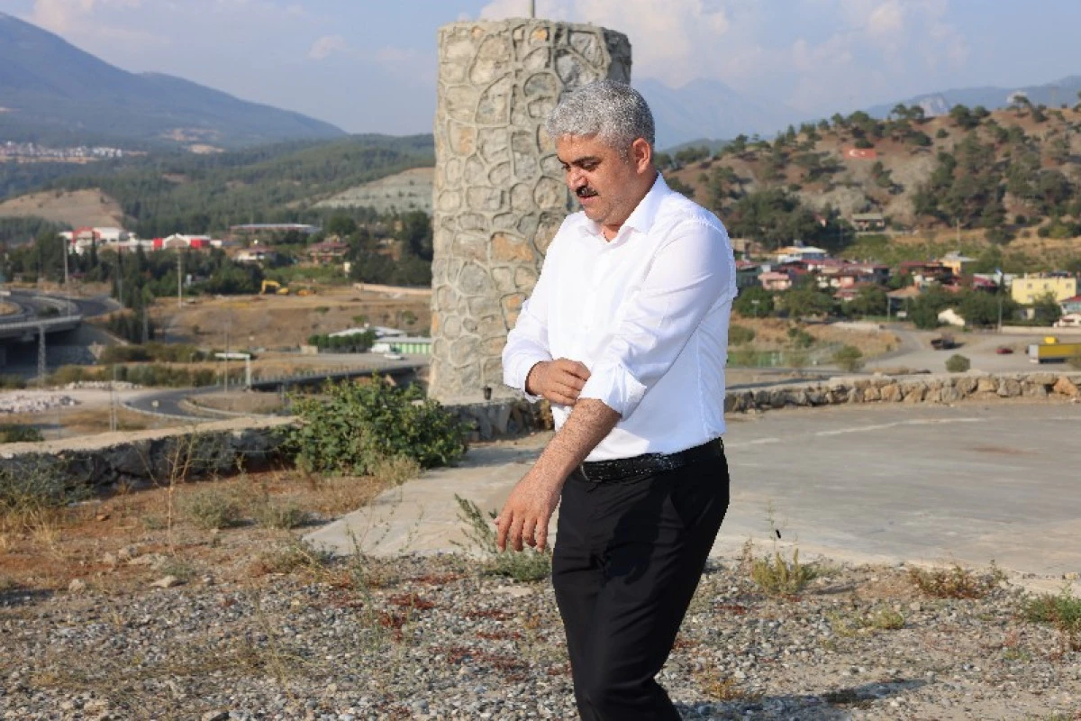 Yer : Adana / Pozantı / Toprak Tepe... Ülkücü Başkan yine kolları sıvadı... İşte Pozantı'ya bir müjde daha... 
