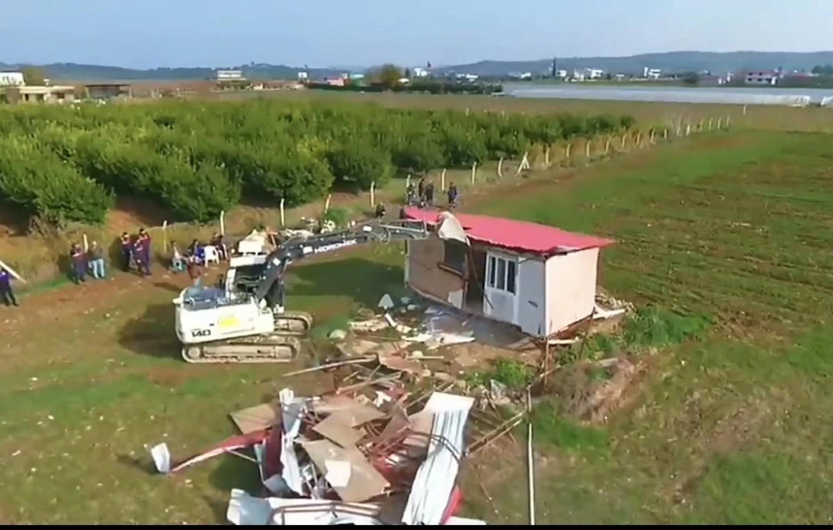 Yer : Adana / Sarı&ccedil;am... Ka&ccedil;ak yapılarla m&uuml;cadele hız kesmeden devam ediyor!